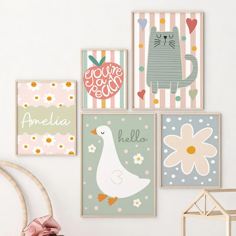 Baby Name Wall Art - Karikatür Kedi Ördek Kuş Elma Özel
